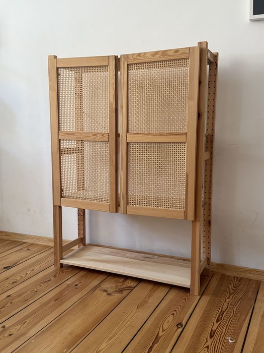 Ikea Ivar - regał  z drzwiami sosna 89x30x124