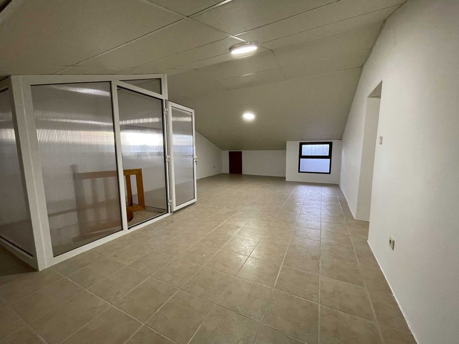 Prédio Multifamiliar em Mirandela | Elevado Potencial de Investimento