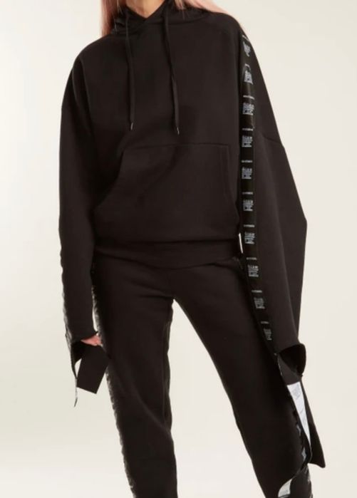 Bluza damska Vetements S 36 M czarna z kapturem hoodie