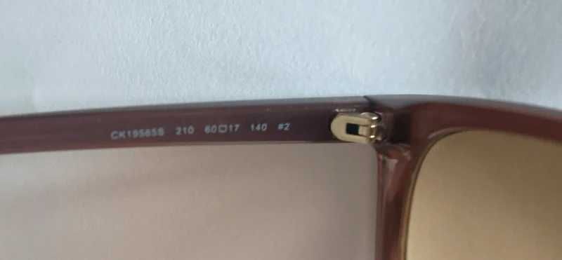 Okulary przeciwsłoneczne Calvin Klein brązowe