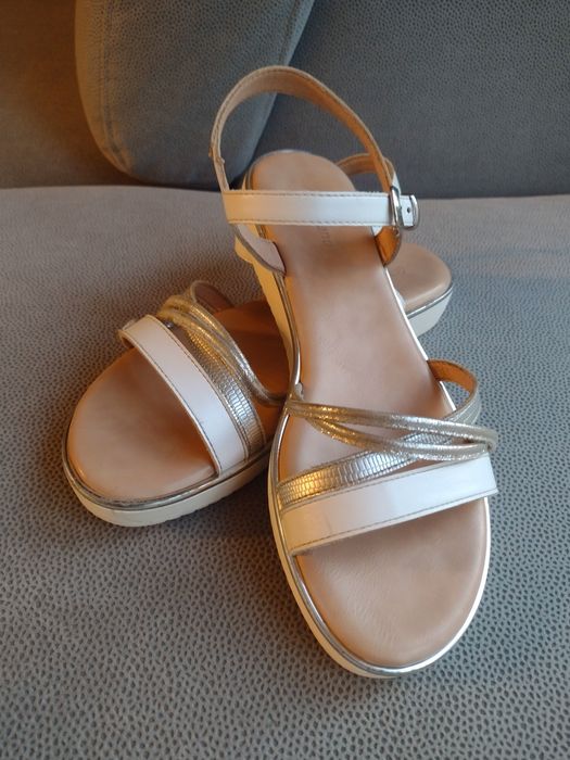 Sandały rozm 37, super stan Deichmann