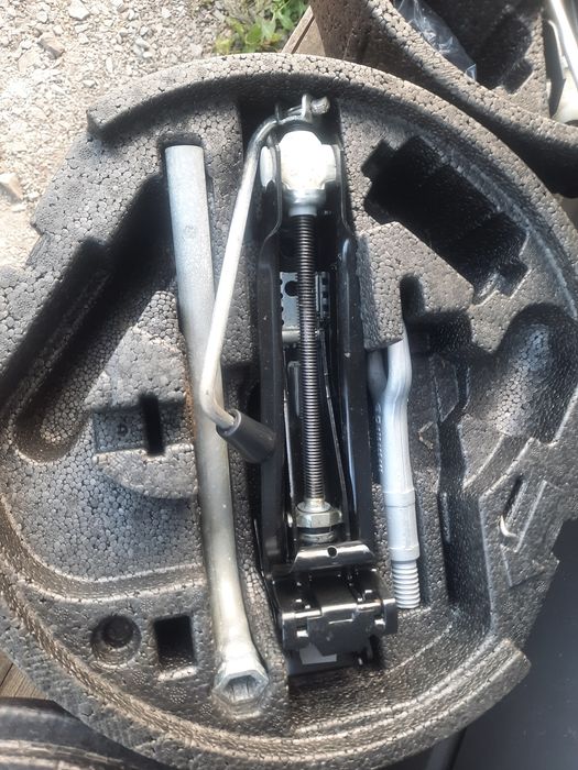 Органайзер запасного колеса skoda seat vw audi