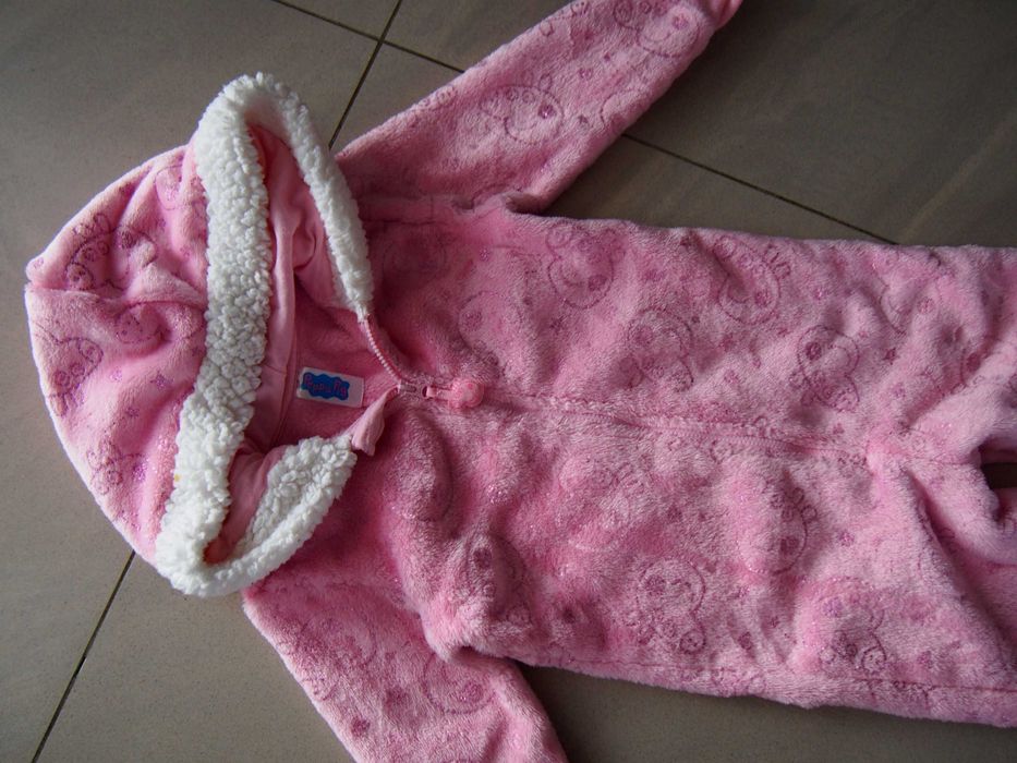 Piżama pajac 110 cm (4-5 l) Świnka Peppa