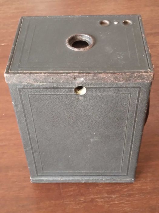 Máquina fotográfica "caixote" para colecionadores
