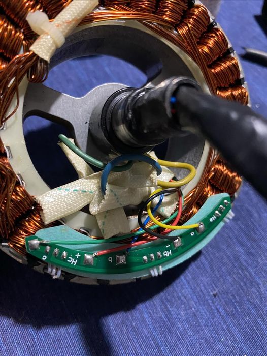 Reparação de trotinetes e bicicletas elétricas