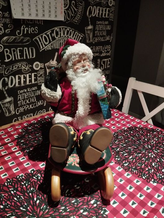 Mikołaj stara zabawka