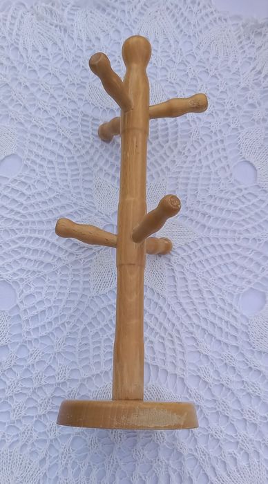 Stojak wieszak na kubki