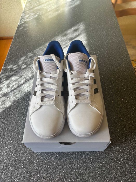 Sportowe buty chłopięce ADIDAS nr 38 i 2/3