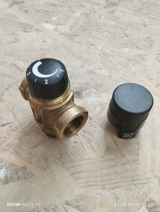 Смесительный клапан LK Armatur LK 551 Hydromix 3/4