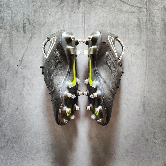 Korki Nike Tiempo Legend 9 Elite Anti-Clog 42