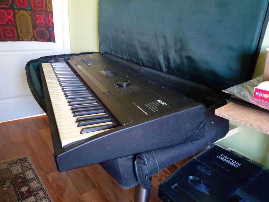 Синтезатор KURZWEIL K2500S