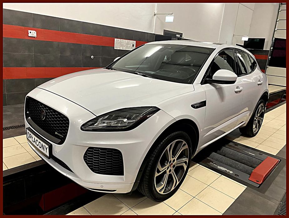 Jaguar E-Pace R-Dynamic Automat Full Led Panorama