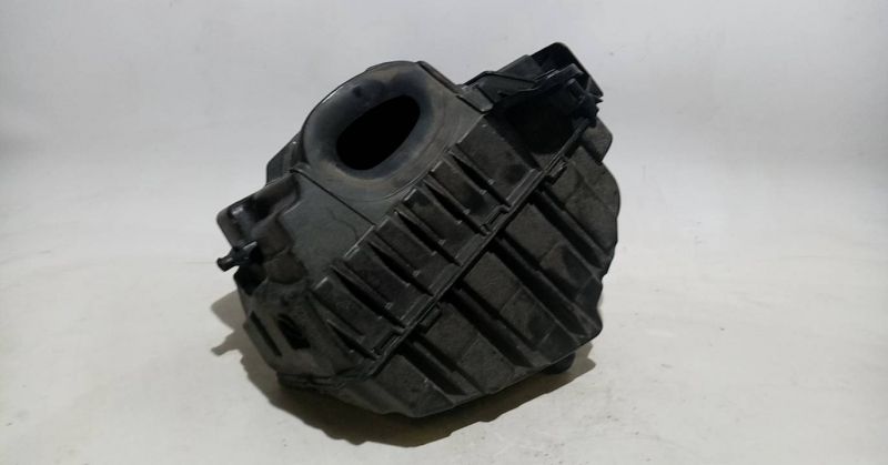 Caixa filtro ar RENAULT Megane III (BZ0_)
