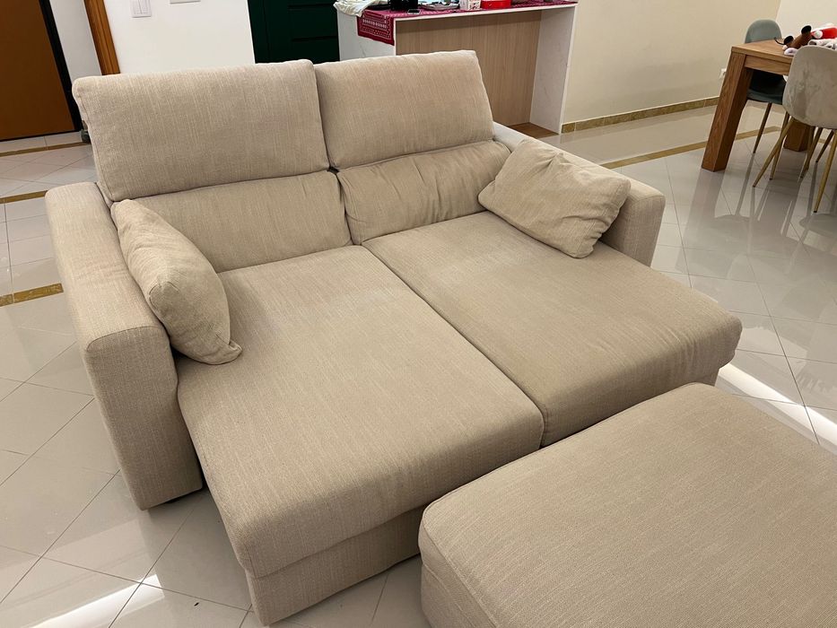 Sofá + Pousa pés IKEA