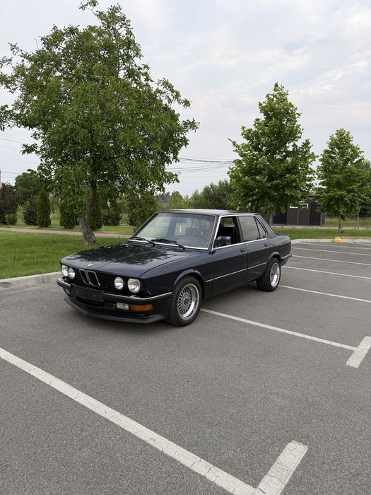 Bmw 5 series e28 багата комплектація
