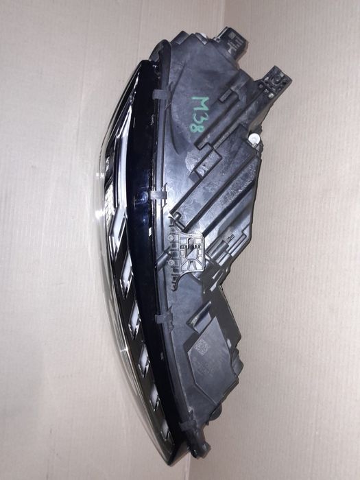 Права фара Audi A4 b9 2020-2024 рестайл