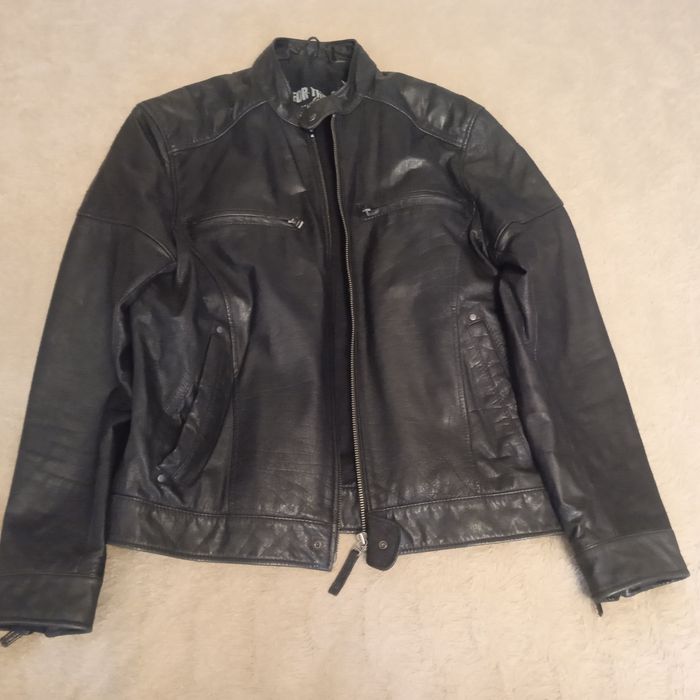Продам мото куртку из натуральной кожи