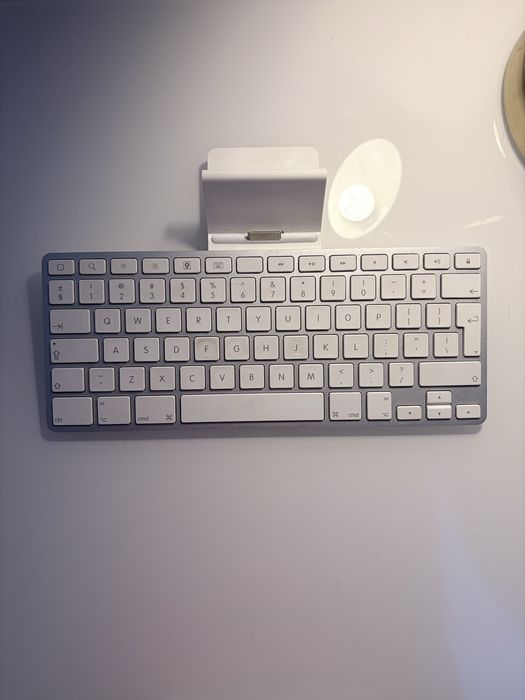 Teclado apple (ipad 2)