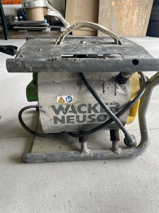 Wibrator do betonu wacker-neusson