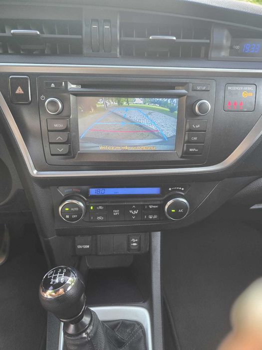 Toyota Auris Touring Sports — fotografia 8