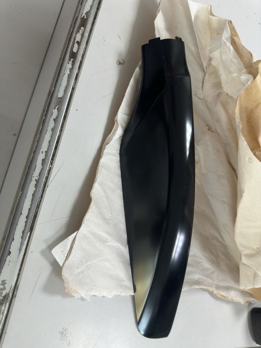 Заглушка рейлинга,накладка,заглушка toyota land cruiser prado 150