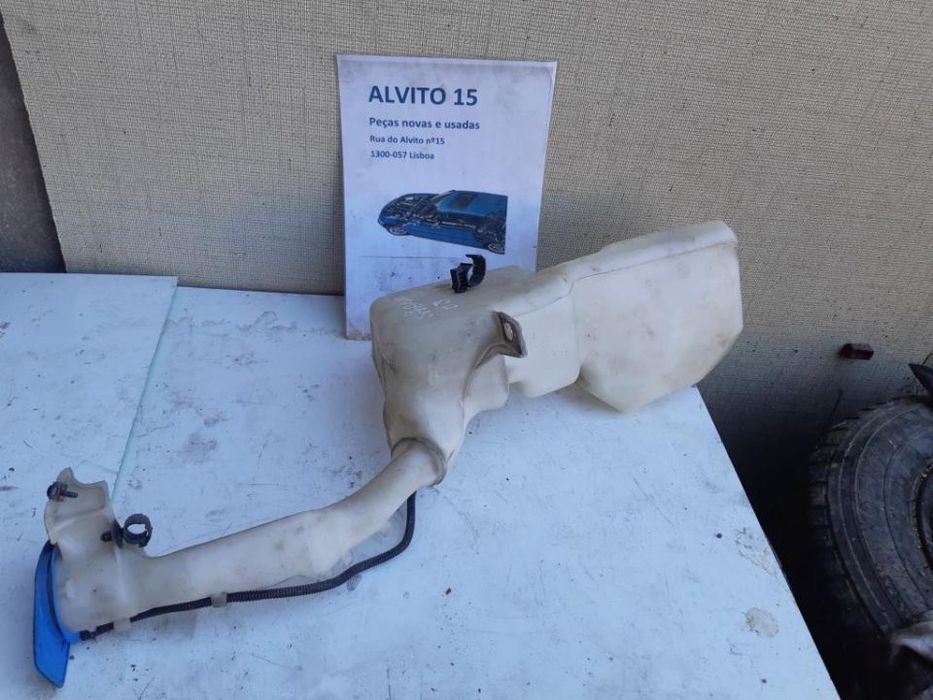 depósito de água limpa vidros VW Sharan 2006