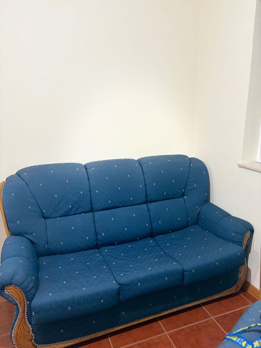 Vendo sofá 3 lugares