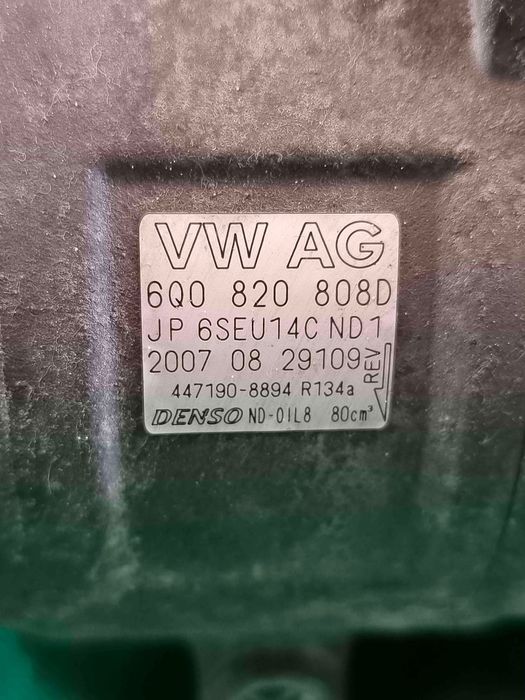 Compressor Ar Condicionado SEAT IBIZA IV 6Q0820808D (OEM)