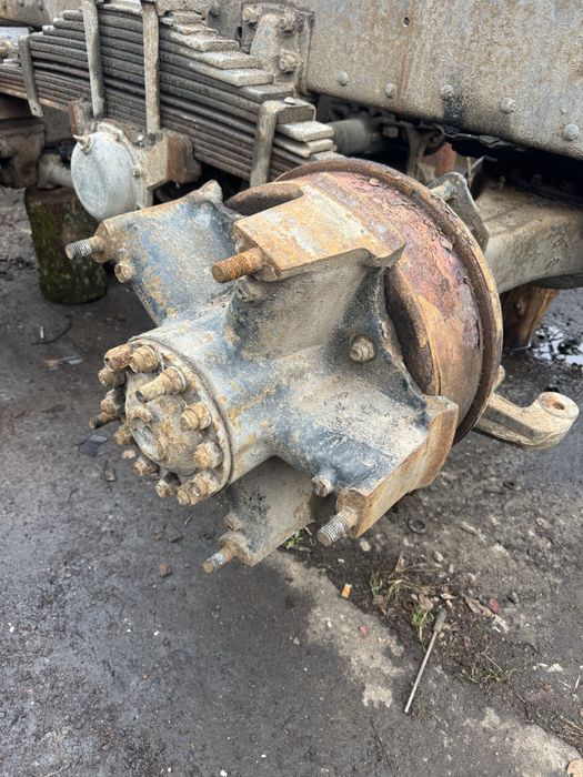 Ступиці камаз задні і передні