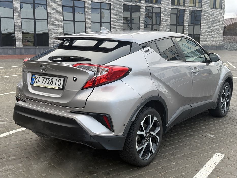 Продам tayota c-hr
