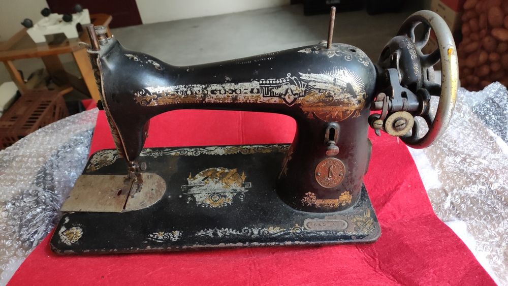 Máquinas de Costura Antigas