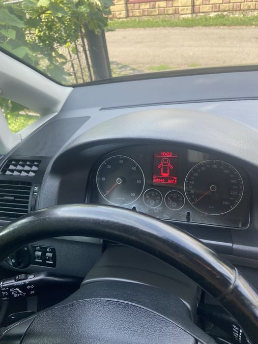 Туран 2.0дизель автомат