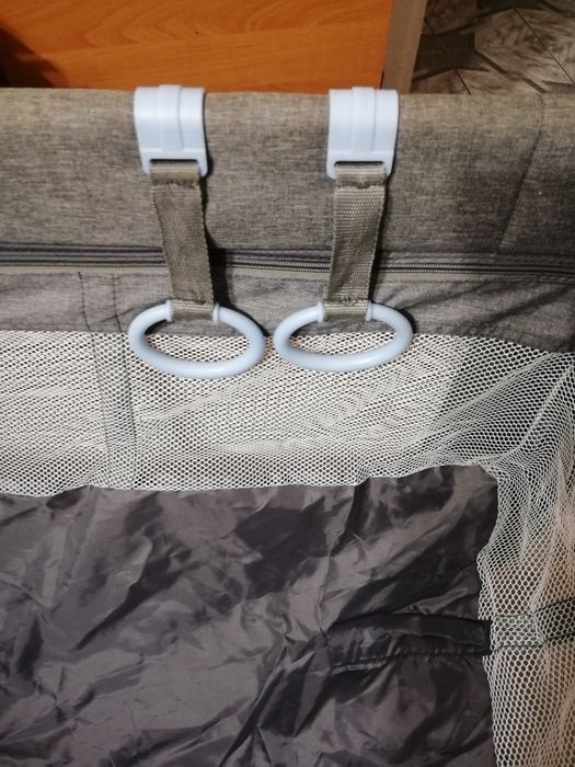 Łóżeczko turystyczne kinderkraft Joy 3w1  z akcesoriami