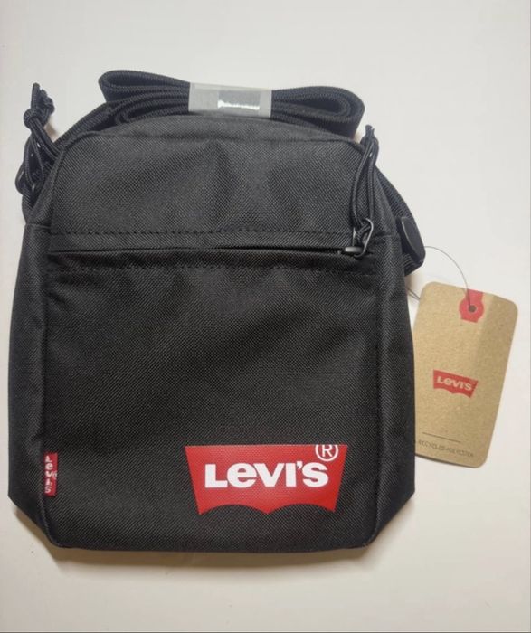 Нова сумка через плече Levi’s mini solid