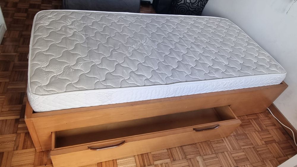 Cama de Solteiro