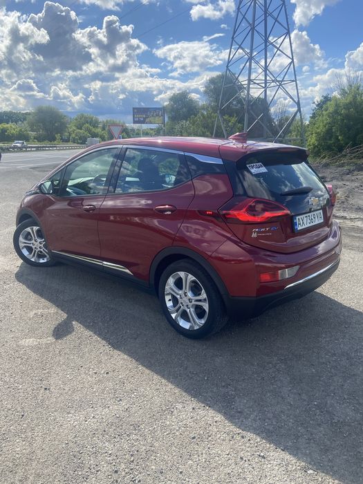 Продам CHEVROLET bolt ev