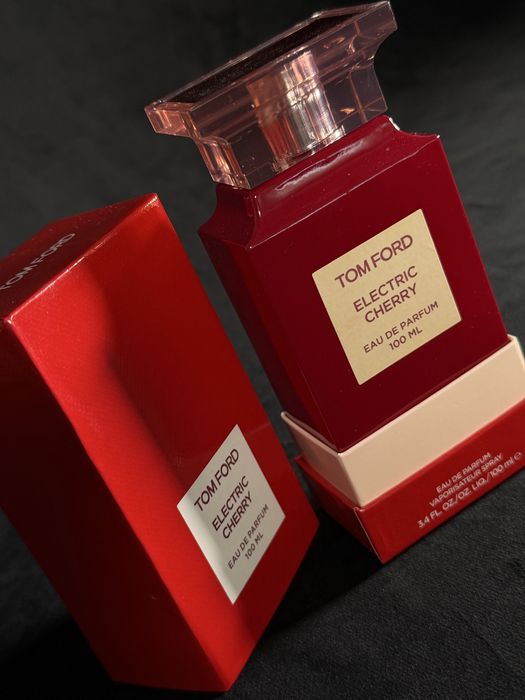 Tom Ford - Eletric Cherry