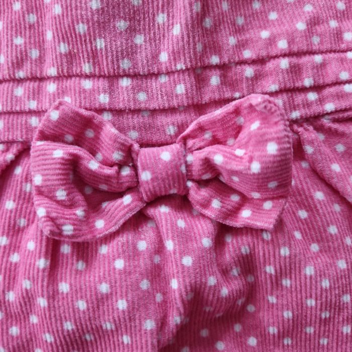 Różowa sukienka 80