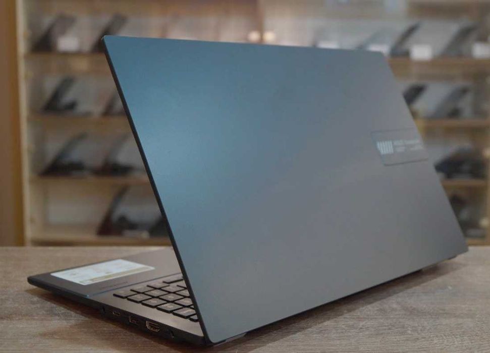 ГАРАНТІЯ Asus (IPS/AMD Ryzen 3 7320U/RAM 8гб LPDDR5/SSD 256гб)TVOYO