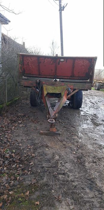 Гноєрозкидач для трактора