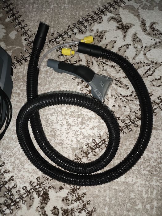 Продам Karcher Puzzi 8/1 — як новий, ще на гарантії!