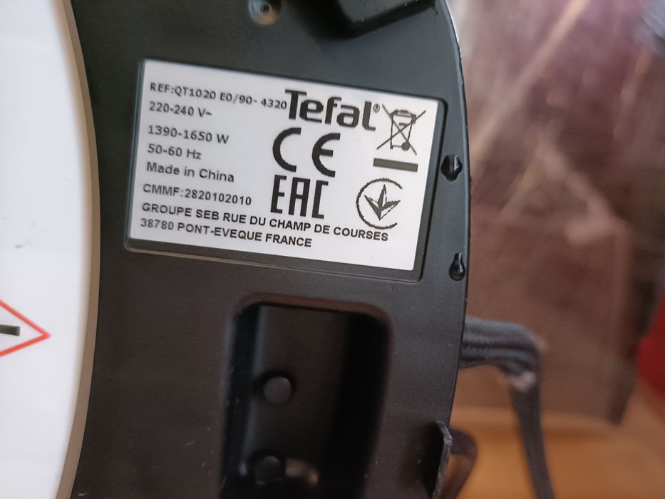 Parownica Tefal uszkodzona