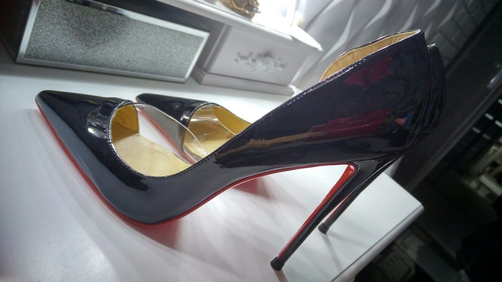 Szpilki Christiana Louboutin 40 41
