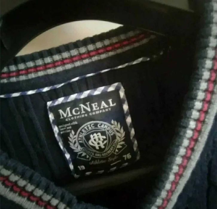 Mc Neal Charles sweter casual granat dekolt V wzór warkocze bawełna