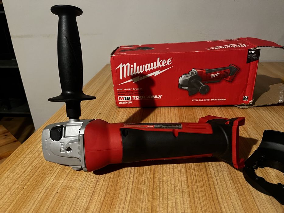 Szlifierka Milwaukee M18 ZESTAW