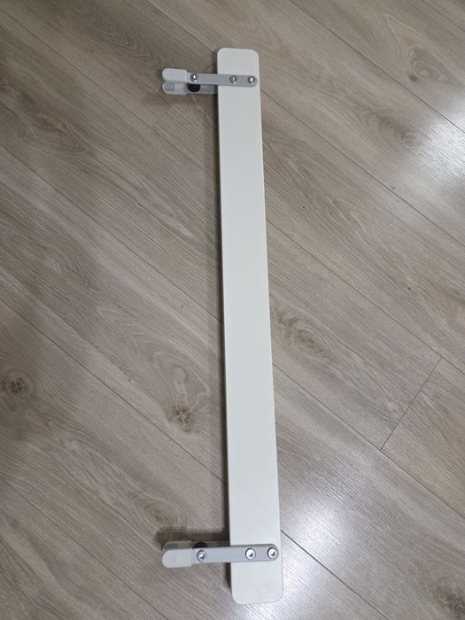 Barierka do łóżka ikea