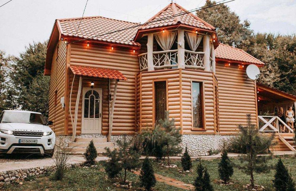 Продається діючий відпочинковий комплекс в горах в с. Грушево.