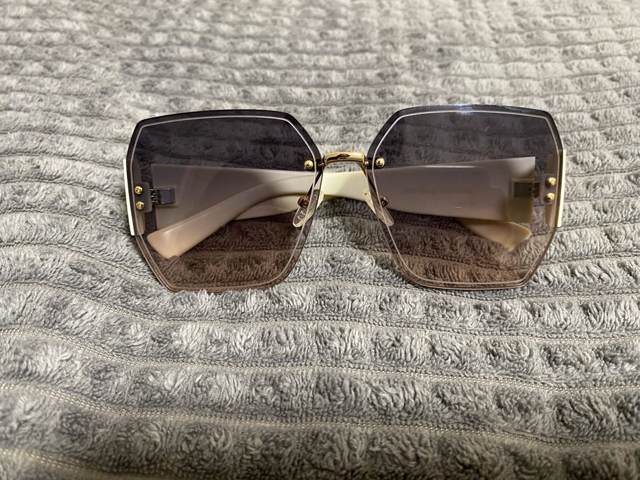 Окуляри нові  стильні