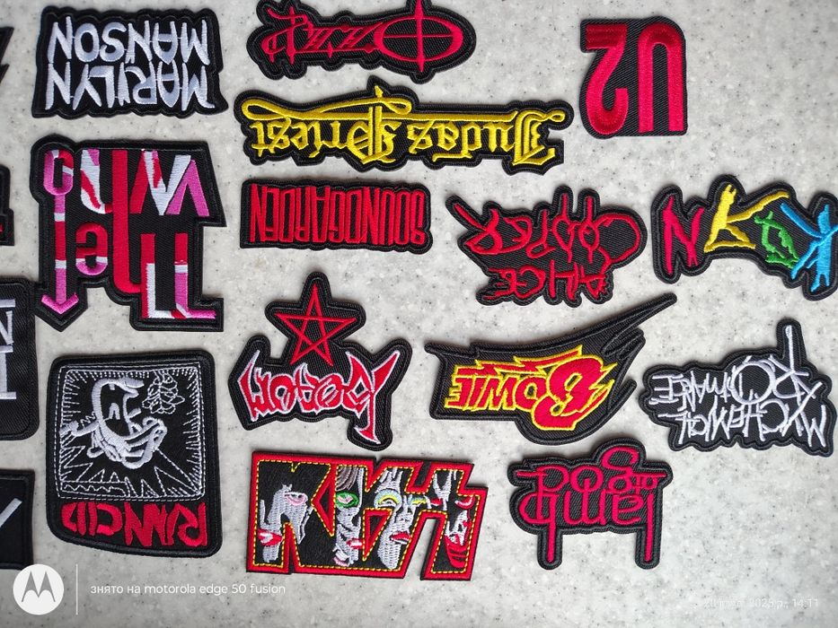 Наклейки Стильні з нанесенням праски