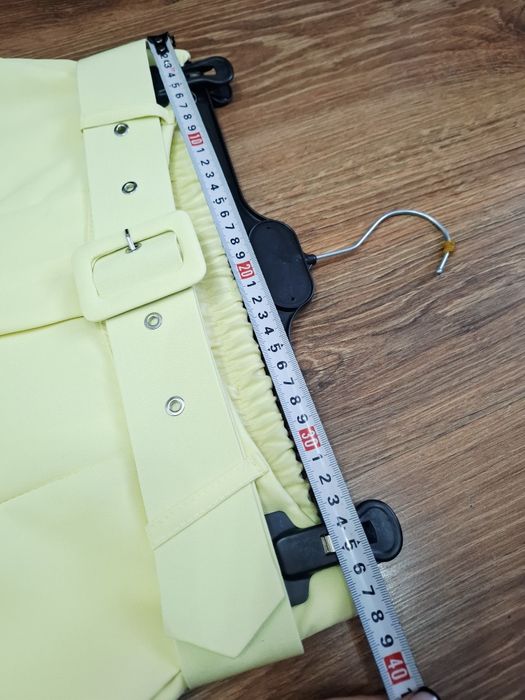 Żółty garnitur damski elegancki marynarka żakiet spodnie L 40 nowy